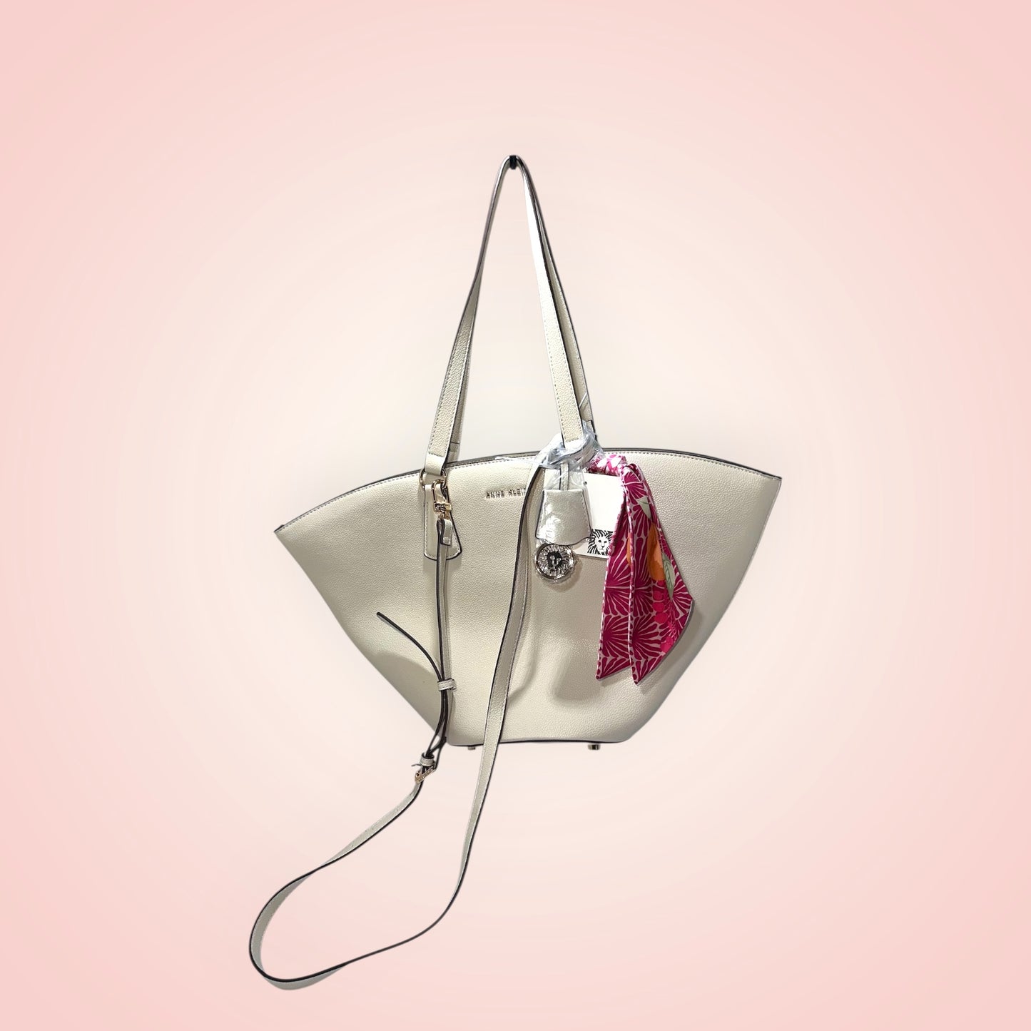 Anne Klein Media Lune