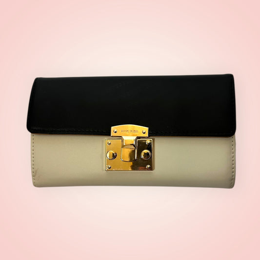 Billetera Anne Klein