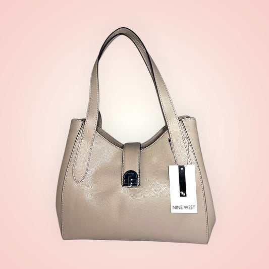 Nine West Cartera Pumice